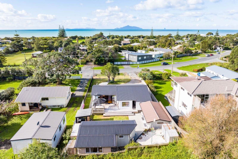 836 Cove Road, Waipu, Waipu - Carousel 2