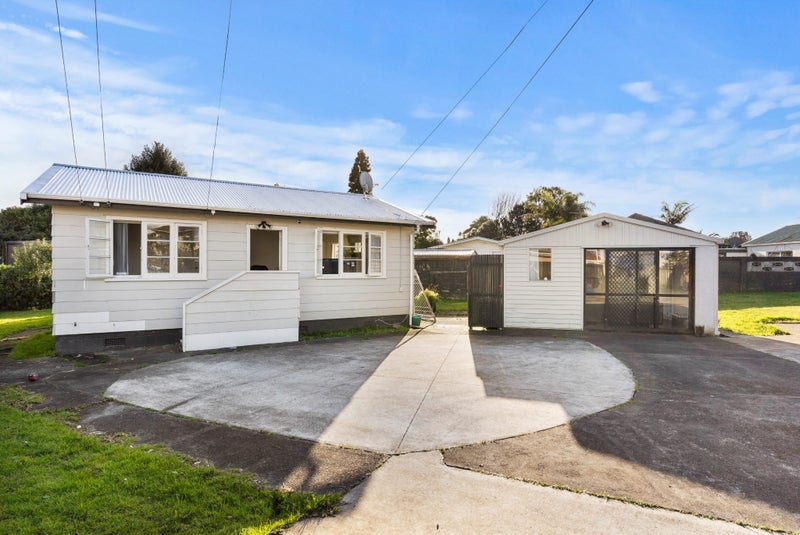 51 Weymouth Road, Manurewa, Auckland - Carousel 1