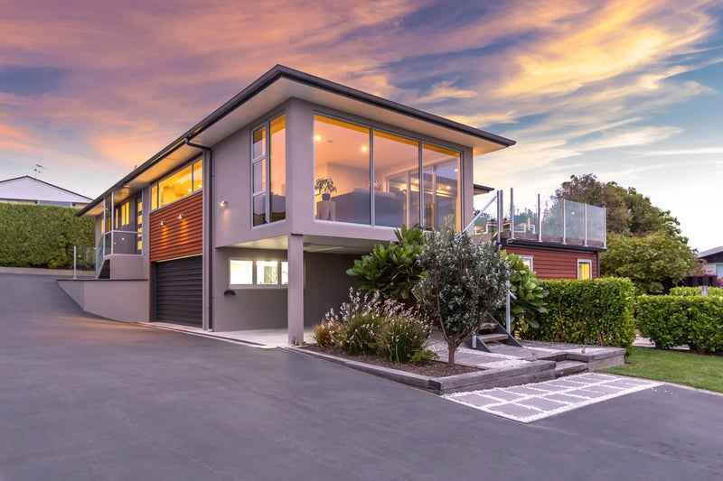 246 Cannon Hill Crescent, Mount Pleasant, Christchurch - Carousel 2
