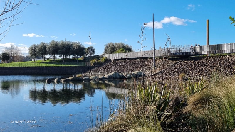 204/1 Rose Garden Lane, Albany, Auckland - Carousel 15