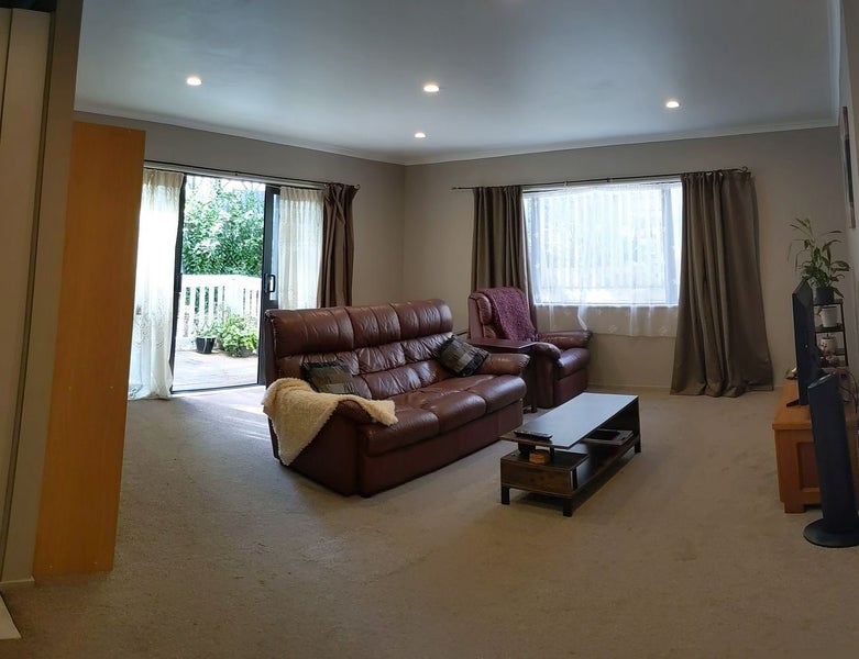 20A Malmo Place, Massey, Auckland - Carousel 2