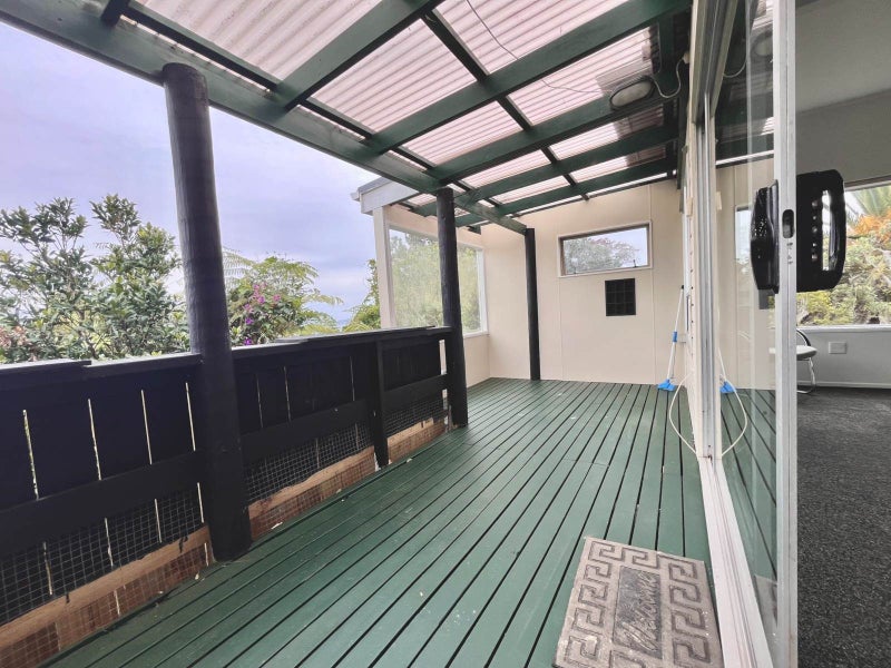 352 Hillsborough Road, Hillsborough, Auckland - Carousel 2