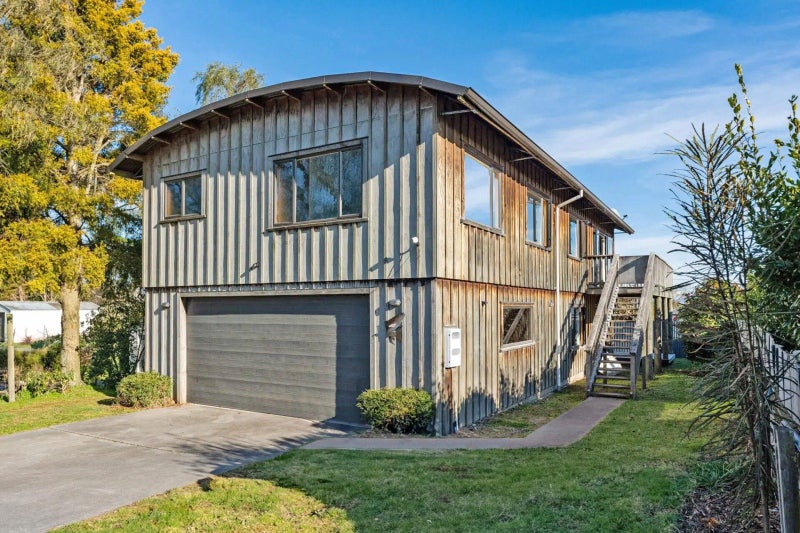 31 Whakaipo Avenue, Taupō - Carousel 1