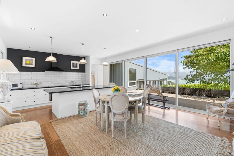 6 Euan Sarginson Place, Lyttelton - Carousel 2