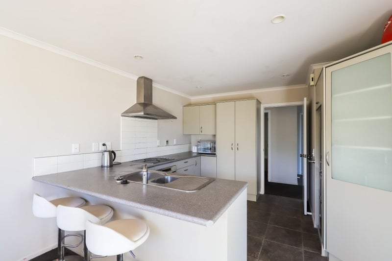 11 Greenstone Place, Aotea, Porirua - Carousel 2