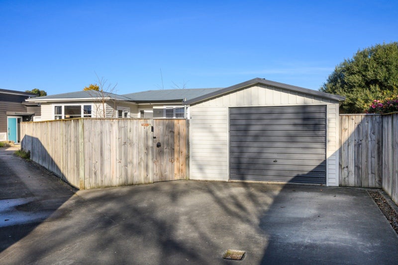 15B Lifford Place, Awapuni, Palmerston North - Carousel 30