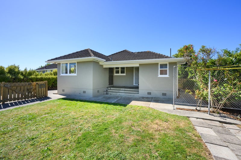 20 Moheke Avenue, Roslyn, Palmerston North - Carousel 22