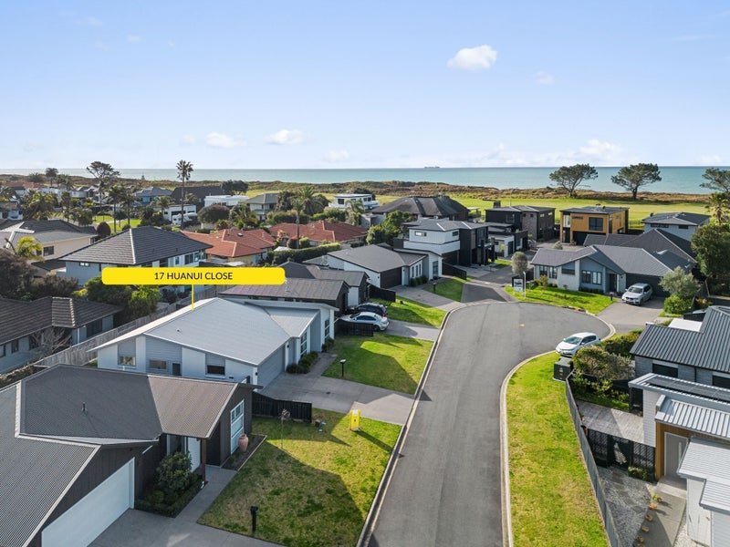 17 Huanui Close, Papamoa Beach, Papamoa - Carousel 2