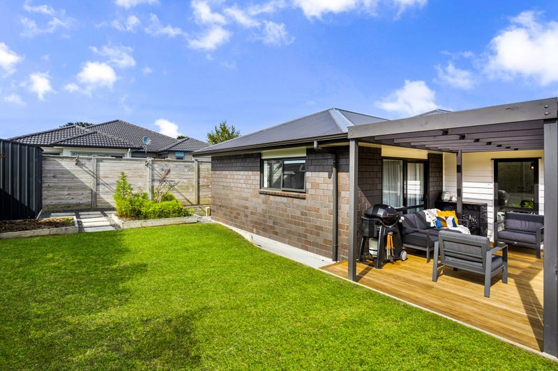 7 Tilly Lane, Huapai, Kumeu - Carousel 2
