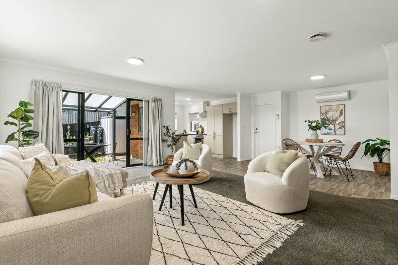 27 Amy Place, Pyes Pa, Tauranga - Carousel 2