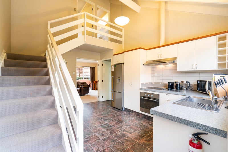 229B Highgate, Roslyn, Dunedin - Carousel 1