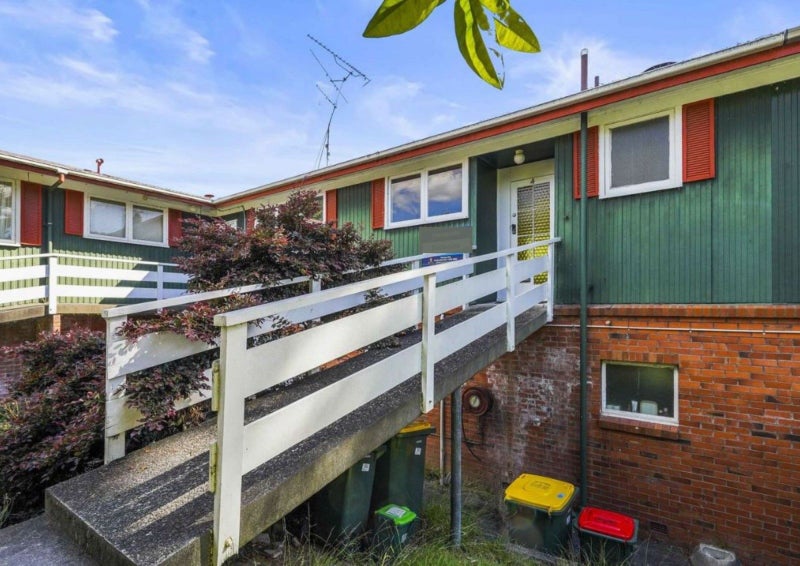 4/271 River Road, Claudelands, Hamilton - Carousel 1