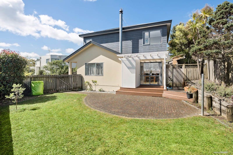 35A TAROKA CLOSE, Pinehill, North Shore City - Carousel 1