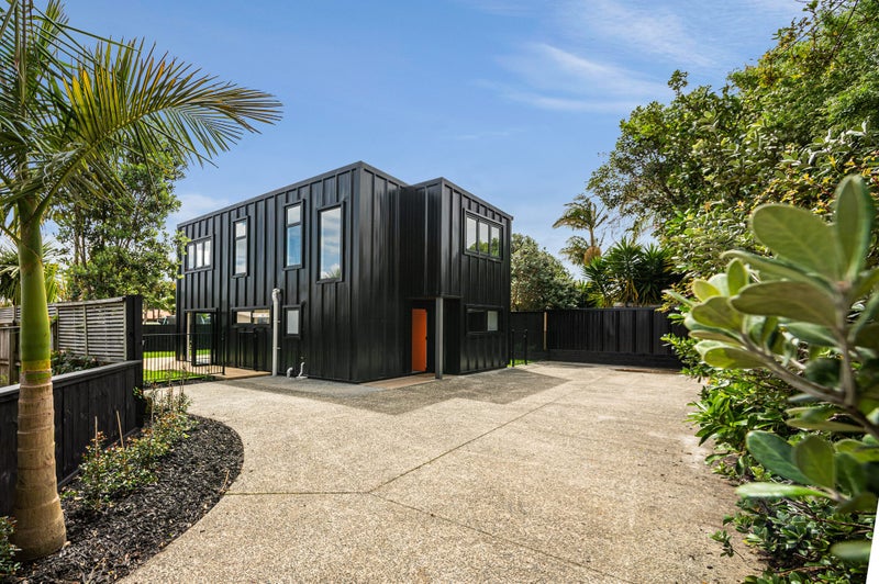 2/111 Taikata Road, Te Atatu Peninsula, Auckland - Carousel 2