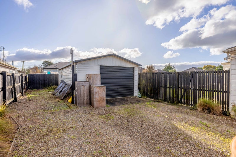 27 Smith Street, Woolston, Christchurch - Carousel 15