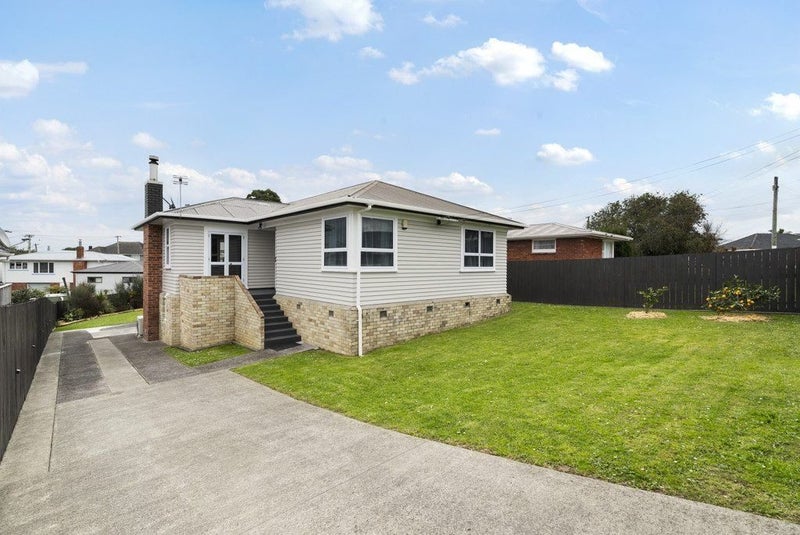83 New Windsor Road, New Windsor, Auckland - Carousel 2