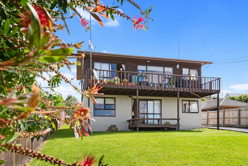 61 Brightside Road, Stanmore Bay, Whangaparaoa - Carousel 1