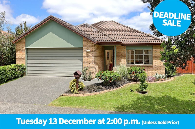 42 Espalier Drive, Henderson, Auckland - Carousel 1