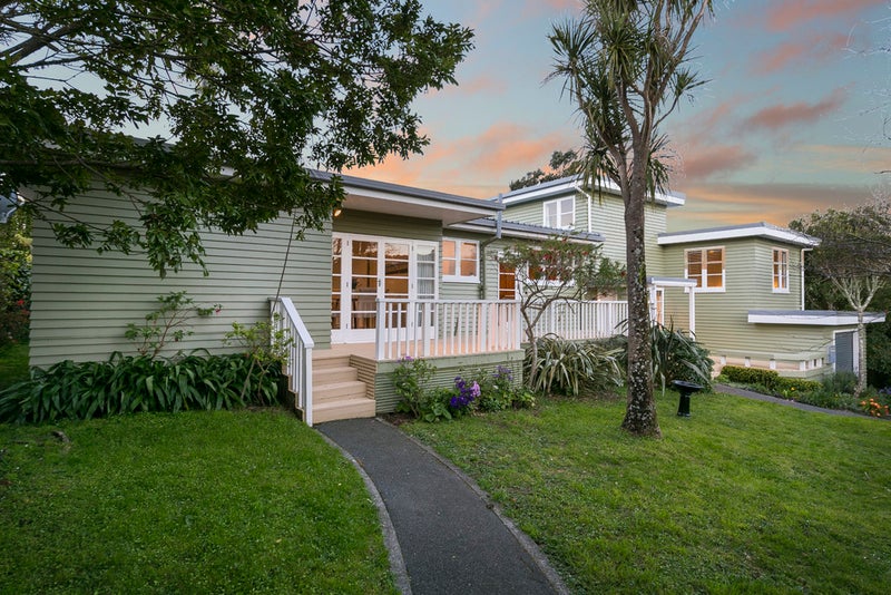 35A Trelissick Crescent, Ngaio, Wellington - Carousel 1