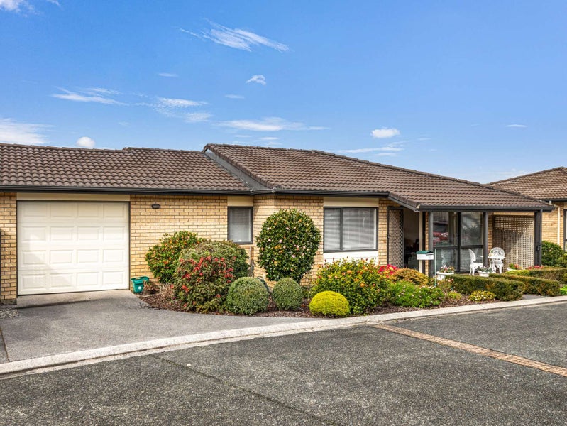 31/197 Royal Road, Massey, Auckland - Carousel 1