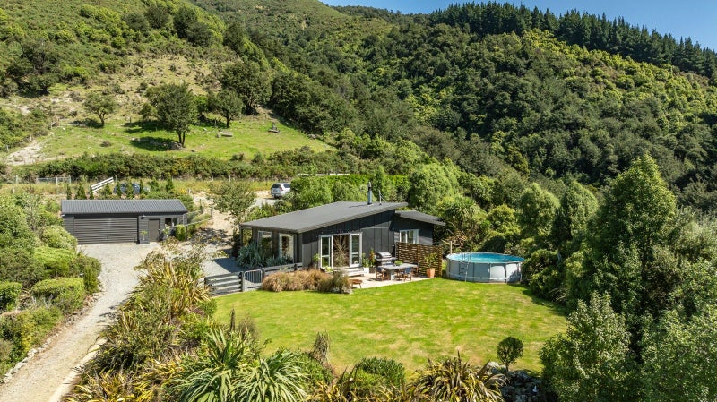 397 Glentui Bush Road, Glentui, Oxford - Carousel 1