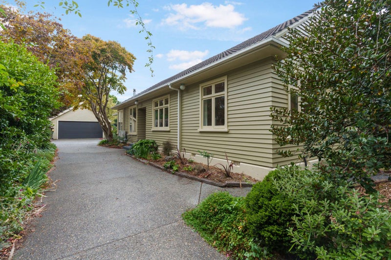 15 Ford Road, Opawa, Christchurch - Carousel 1