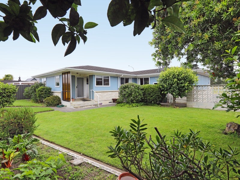 345 Westminster Avenue, Tamatea, Napier - Carousel 1