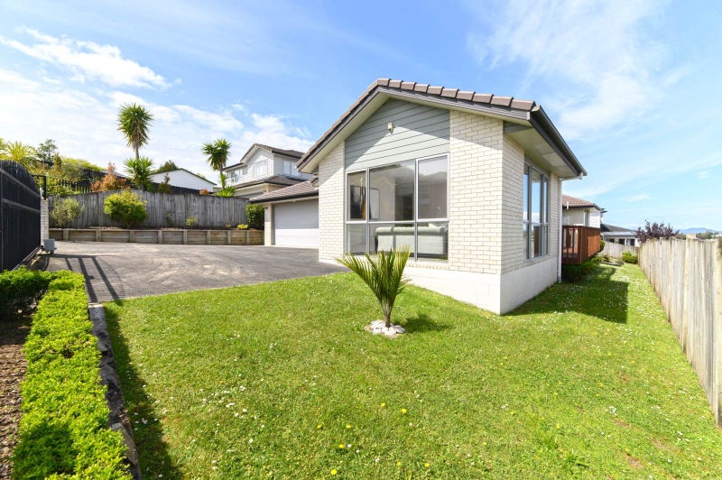 91 Travis View Drive, Fairview Heights, Auckland - Carousel 26