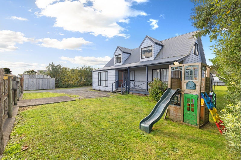 34 Roberts Line, Kelvin Grove, Palmerston North - Carousel 1