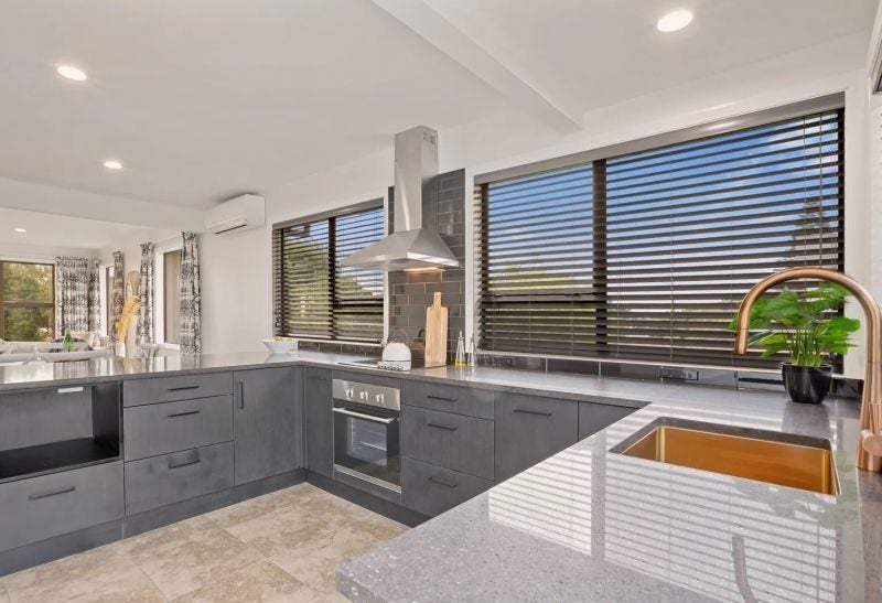 212 Rosetta Road, Raumati South, Paraparaumu - Carousel 2