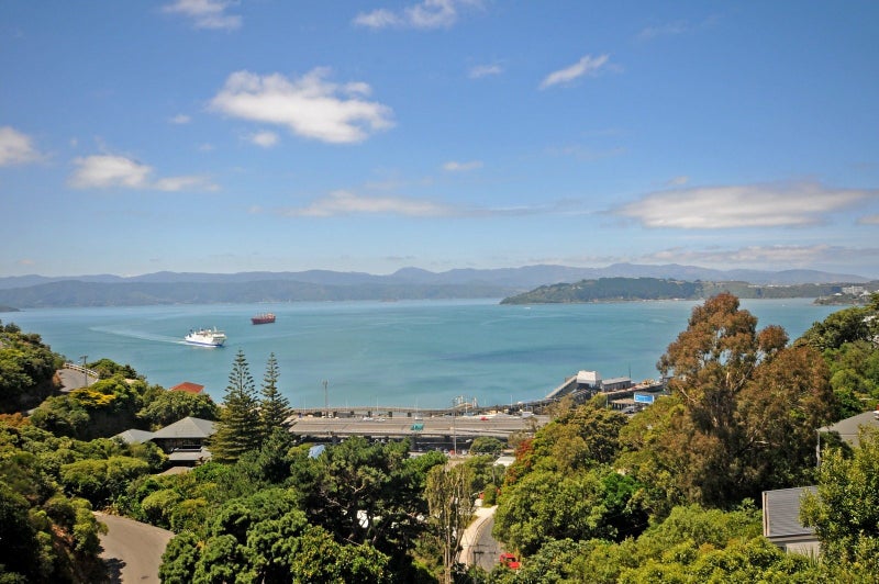 1/82 Barnard Street, Wadestown, Wellington - Carousel 1
