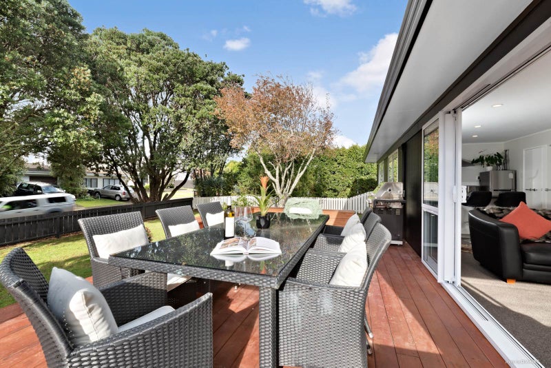 1/38 Taihiki Road, Clarks Beach, Auckland - Carousel 2