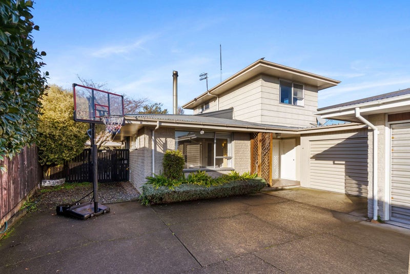 8A Greenpark Street, Hoon Hay, Christchurch - Carousel 1