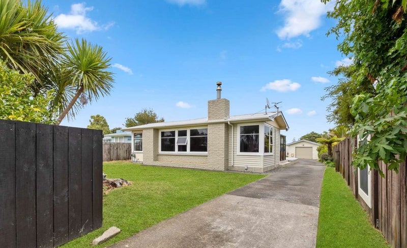 28 Mazengarb Road, Paraparaumu Beach, Paraparaumu - Carousel 2