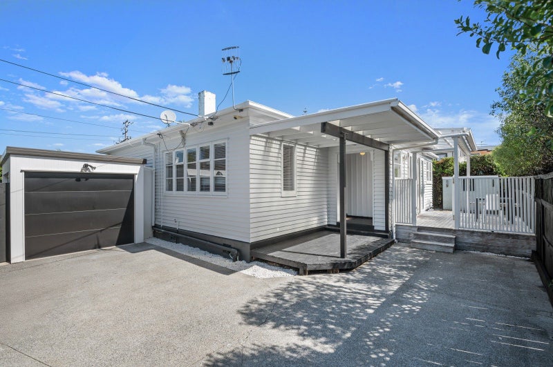 35 Massey Avenue, Greenlane, Auckland - Carousel 2