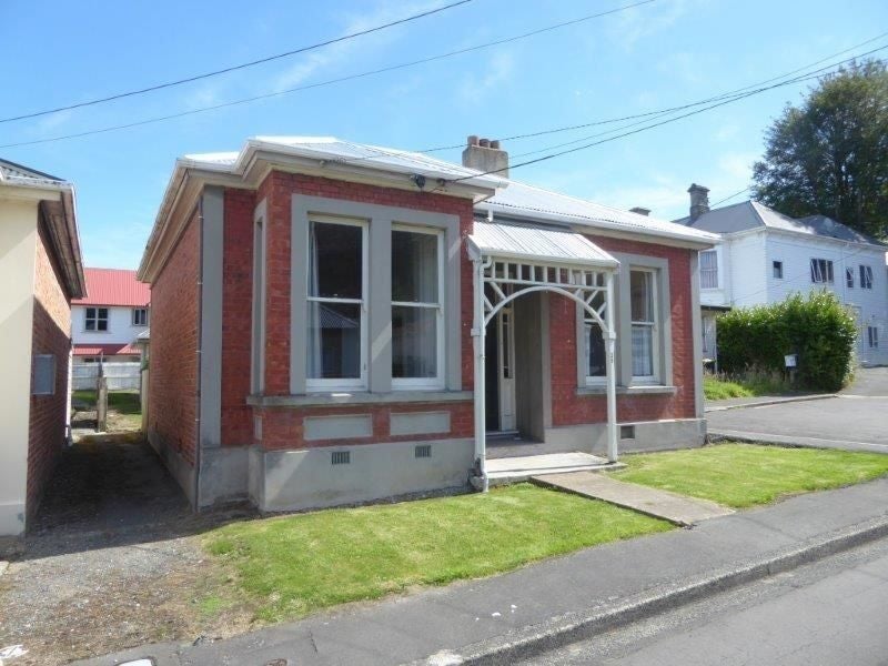 35 Carlyle Street, North East Valley, Dunedin - Carousel 1