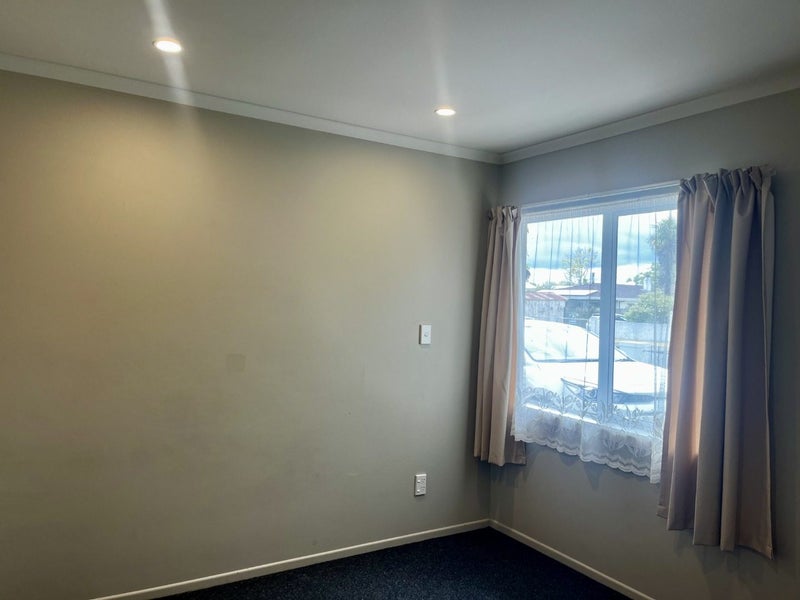 709 Charles Street, Raureka, Hastings - Carousel 12