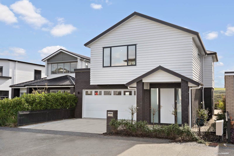 5 Turutu Place, Long Bay, Auckland - Carousel 2