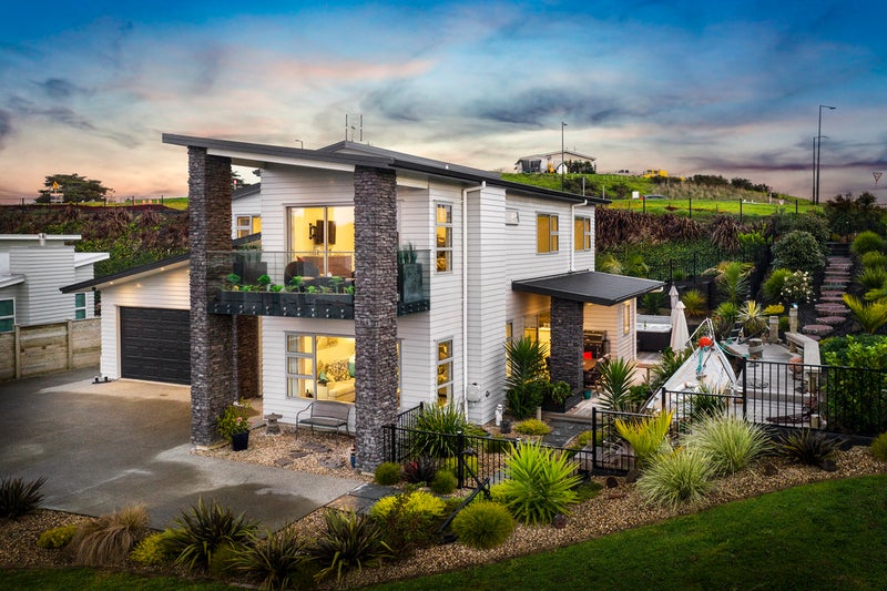 41 Ormonde Drive, Silverdale, Silverdale - Carousel 2