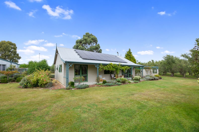 14 Beatrice Street, Rarangi - Carousel 1