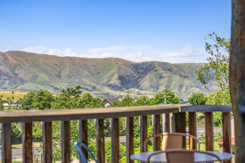 42 Main Road, Luggate, Wānaka - Carousel 1