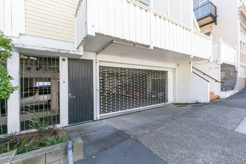 9/37 Majoribanks Street, Mount Victoria, Wellington - Carousel 13
