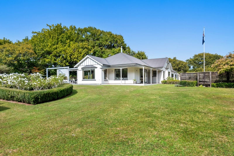 68 Parkes Line Road, Maymorn, Upper Hutt - Carousel 1