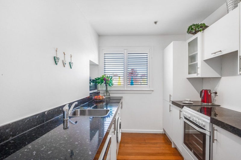 4/46 Fendalton Road, Fendalton, Christchurch - Carousel 2