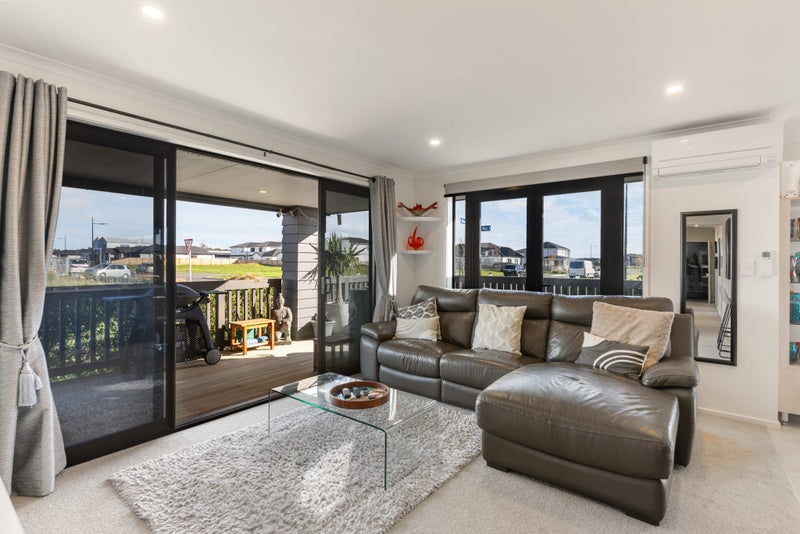 17 Weri Road, Karaka, Papakura - Carousel 2