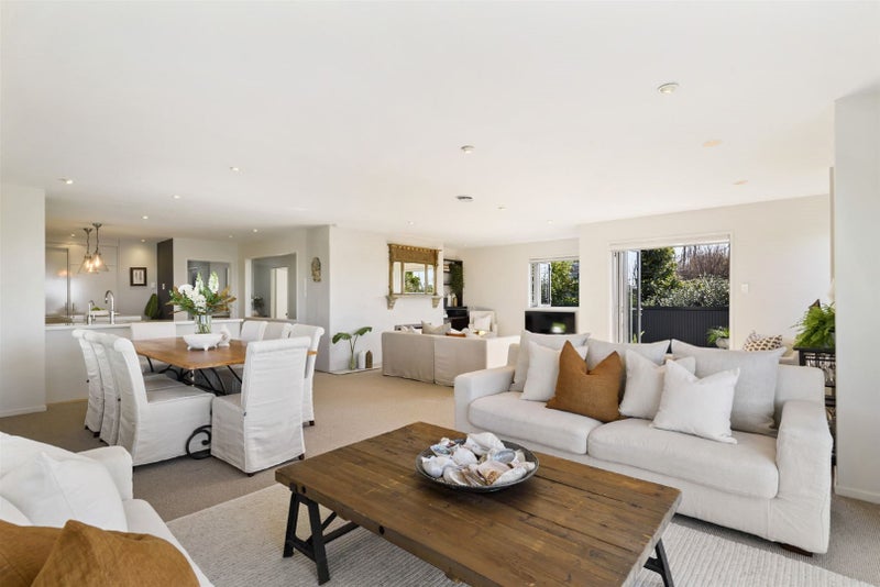 46 Hinemoa Street, Birkenhead, Auckland - Carousel 2