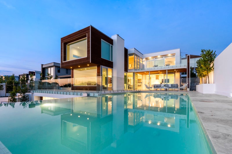 11 Karemoana Drive, Te Atatu Peninsula, Auckland - Carousel 1