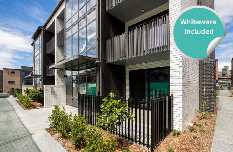 201/36B Greenslade Crescent, Northcote, Auckland - Carousel 1