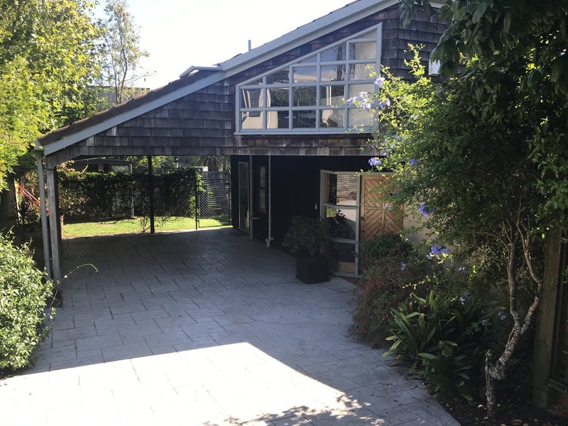 2A Temple Street, Meadowbank, Auckland - Carousel 1