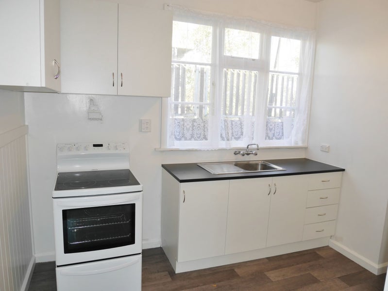 176 Gayhurst Road, Dallington, Christchurch - Carousel 2